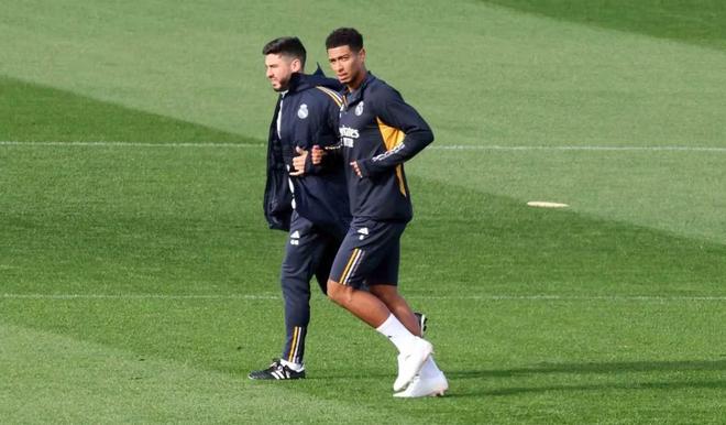 了比许多同 了比许多同