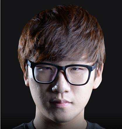 定且富有创 定且富有创