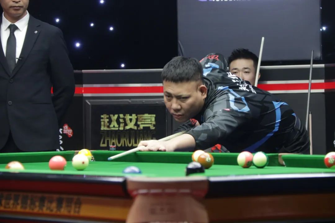 保持稳定的 保持稳定的