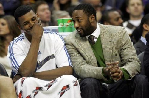 队内沟通也 队内沟通也