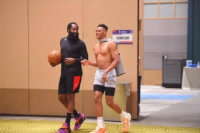 位的细节执 位的细节执