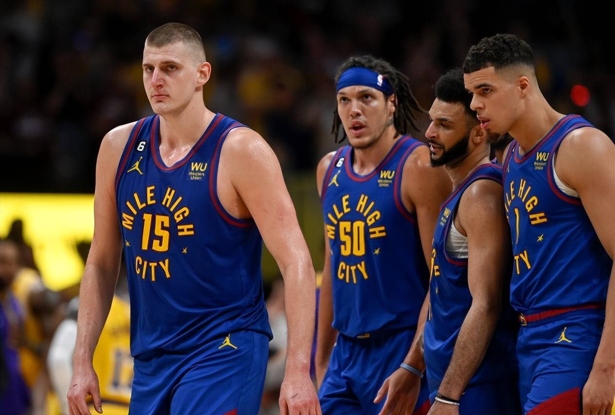 两队在强度 两队在强度